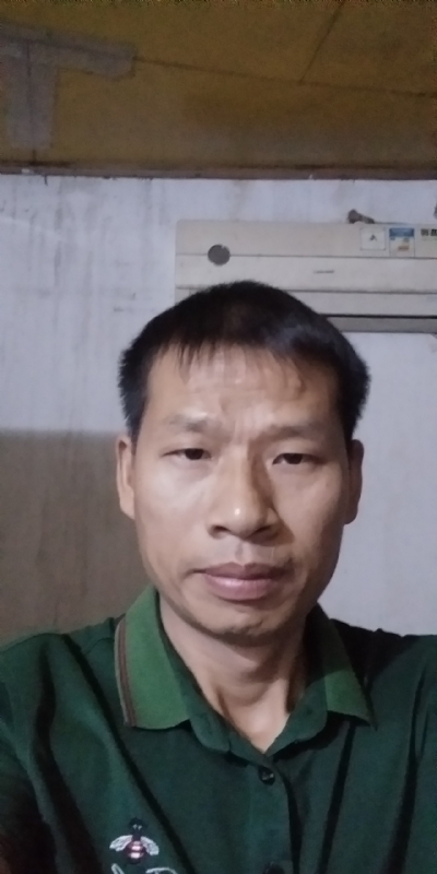 执着跋涉的第二张照片--鞍山相亲服务中心