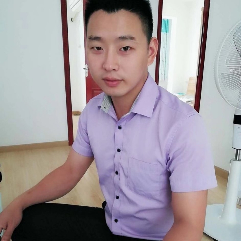 追风的第一张照片--鞍山相亲服务中心