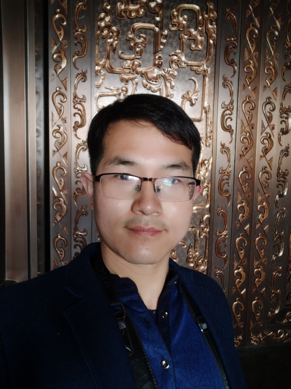 鹏鸟的第一张照片--鞍山相亲服务中心