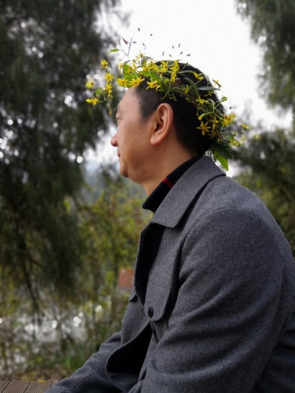 小白杨的第一张照片--鞍山相亲服务中心