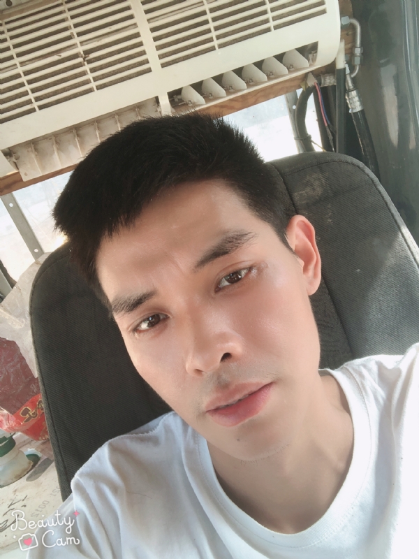 小董的第一张照片--鞍山相亲服务中心