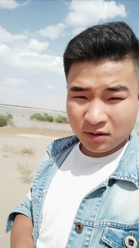 王强的第一张照片--鞍山相亲服务中心