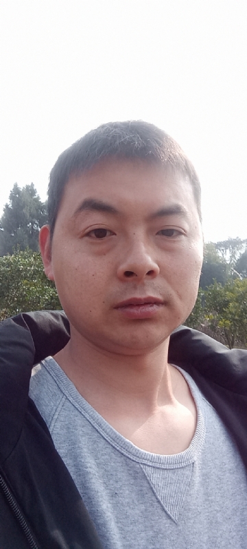 亲亲抱抱我爱你的第一张照片--鞍山相亲服务中心