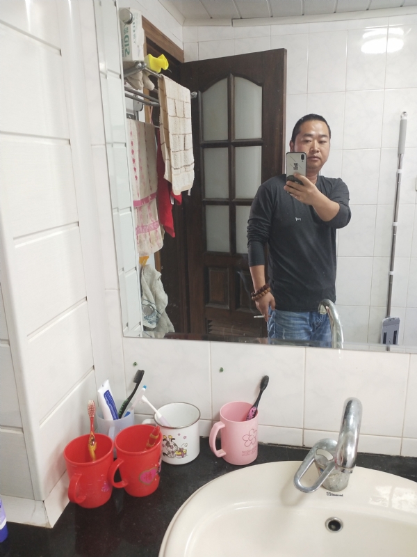 半世人间的第二张照片--鞍山相亲服务中心