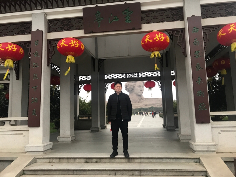 风继续吹的第一张照片--鞍山相亲服务中心