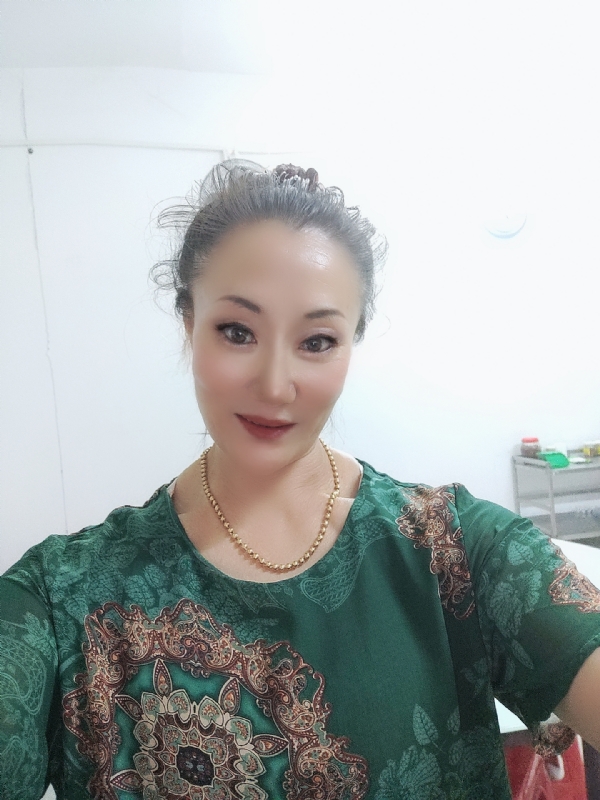 燕子的第二张照片--鞍山相亲服务中心