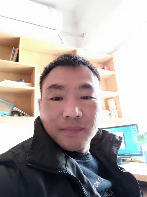 向前葱的第一张照片--鞍山相亲服务中心