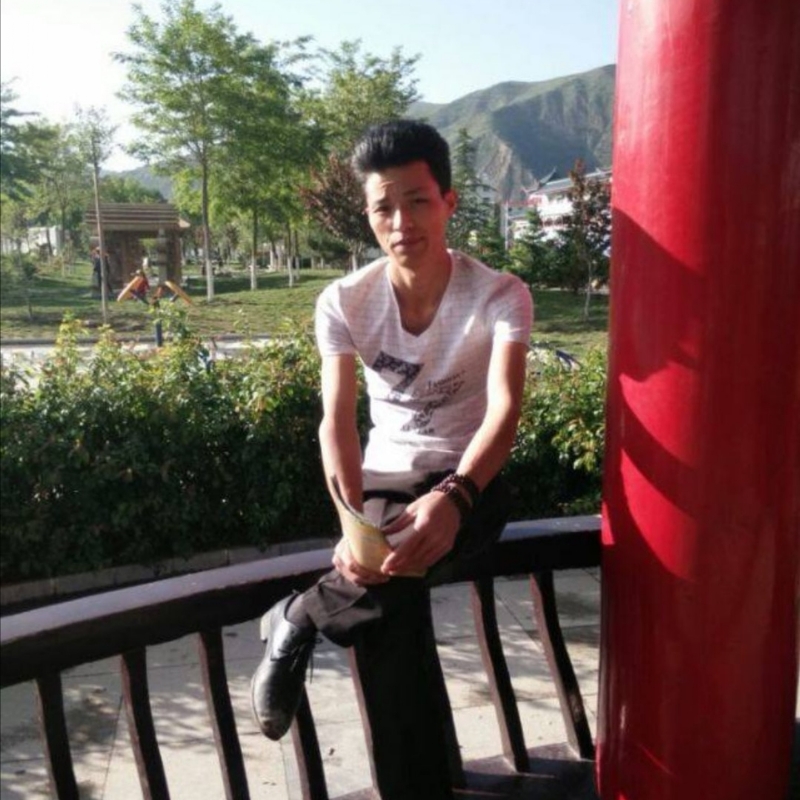 Bill的第一张照片--鞍山相亲服务中心