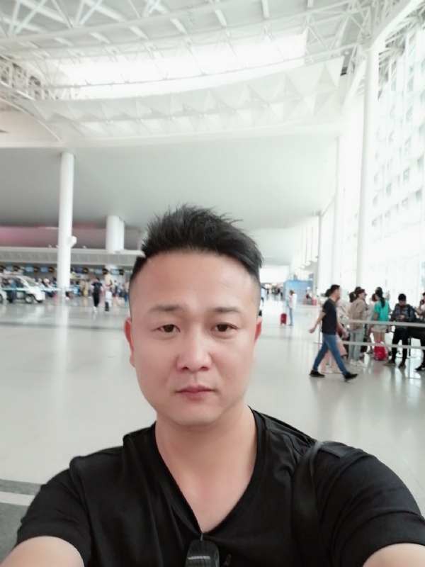 一叶知秋的第一张照片--鞍山相亲服务中心