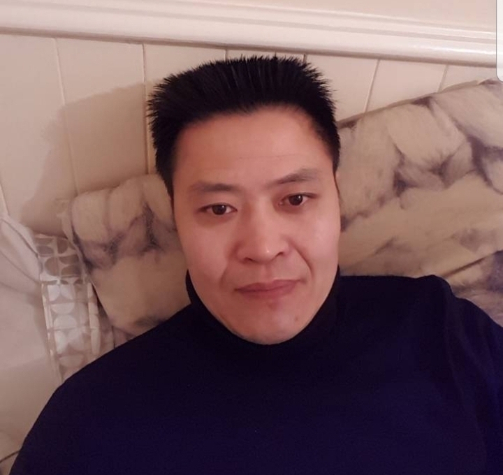 自由世界的第三张照片--鞍山相亲服务中心