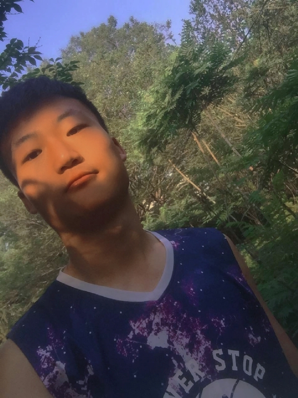 夏日的第一张照片--鞍山相亲服务中心