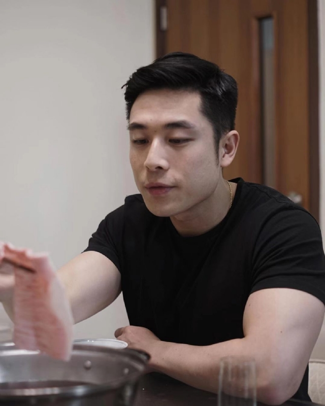 李浩泓的第一张照片--鞍山相亲服务中心