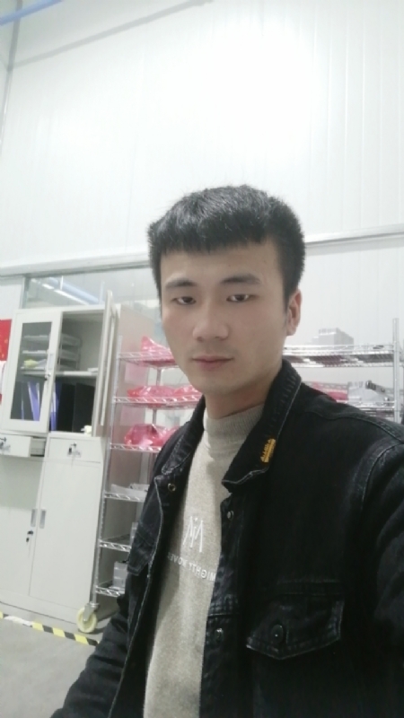 淡淡爱的第一张照片--鞍山相亲服务中心