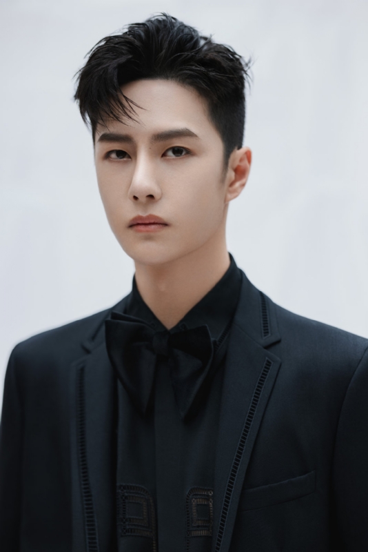 蓝天白云的第一张照片--鞍山相亲服务中心