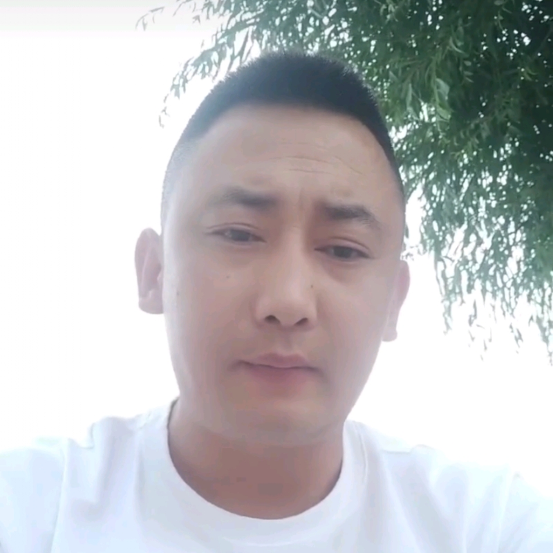 潇洒的第一张照片--鞍山相亲服务中心