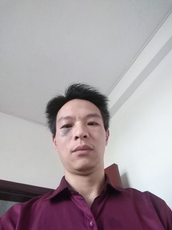 风中落叶的第三张照片--鞍山相亲服务中心