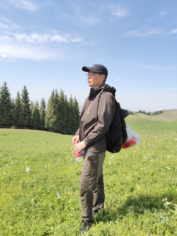 野丁的第一张照片--鞍山相亲服务中心