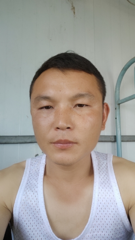 善良的人的第一张照片--鞍山相亲服务中心