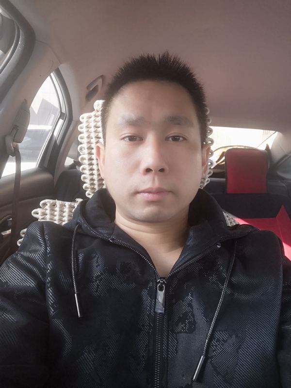 孤独的狼的第二张照片--鞍山相亲服务中心