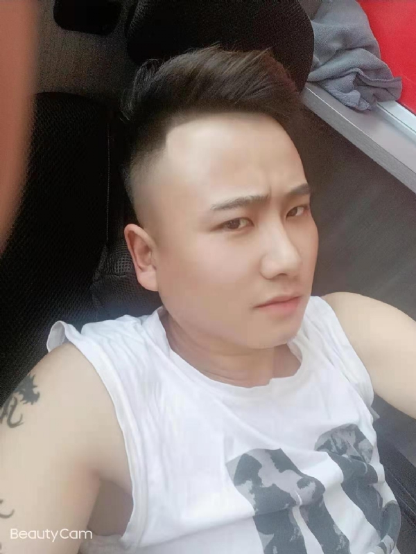 上善若水的第二张照片--鞍山相亲服务中心