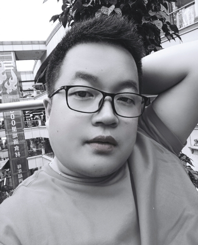 2公子的第三张照片--鞍山相亲服务中心