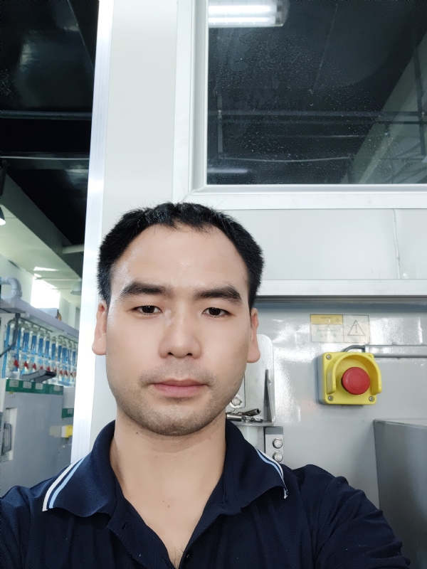 黄伟的第一张照片--鞍山相亲服务中心