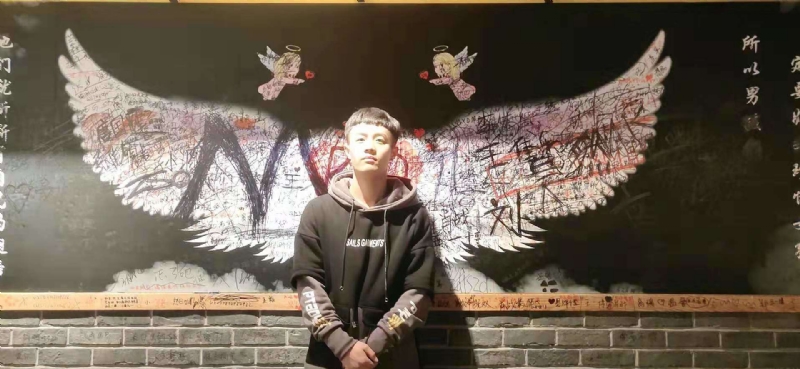 水彩画师的第一张照片--鞍山相亲服务中心