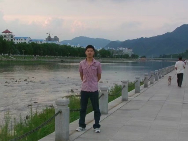 王王的第一张照片--鞍山相亲服务中心