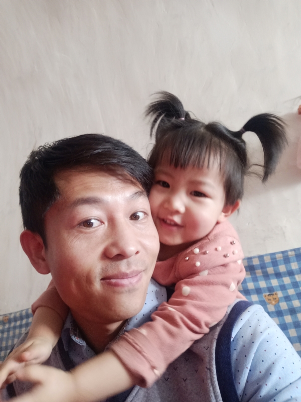 东京塔的第一张照片--鞍山相亲服务中心