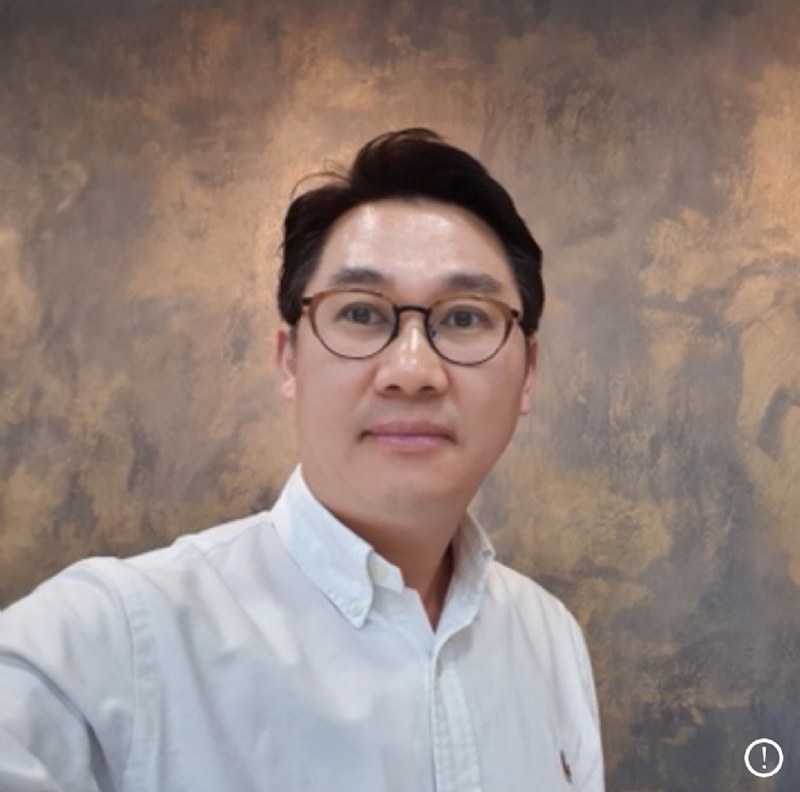 Wang的第一张照片--鞍山相亲服务中心