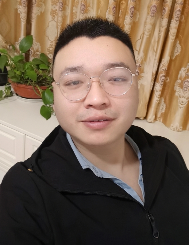 华哥的第二张照片--鞍山相亲服务中心