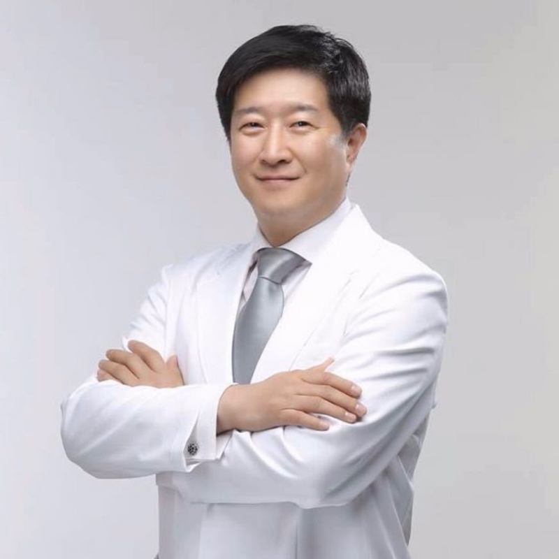 王伟的第四张照片--鞍山相亲服务中心