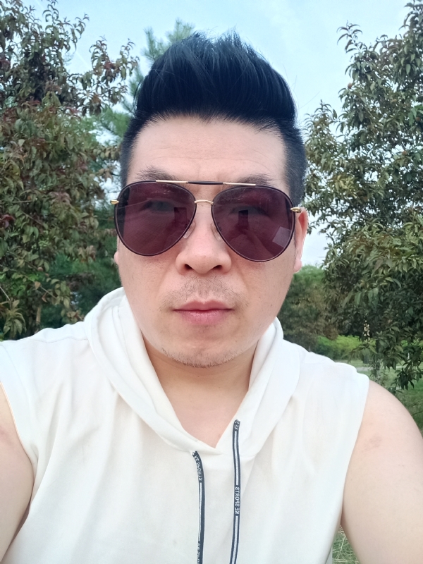 等风来的第二张照片--鞍山相亲服务中心