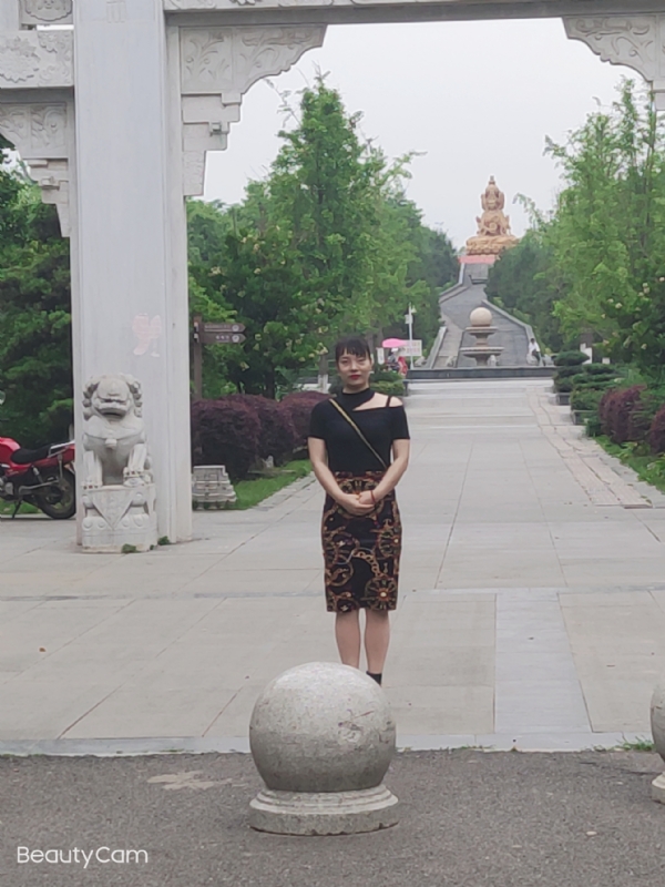 魏沐阳子的第三张照片--鞍山相亲服务中心