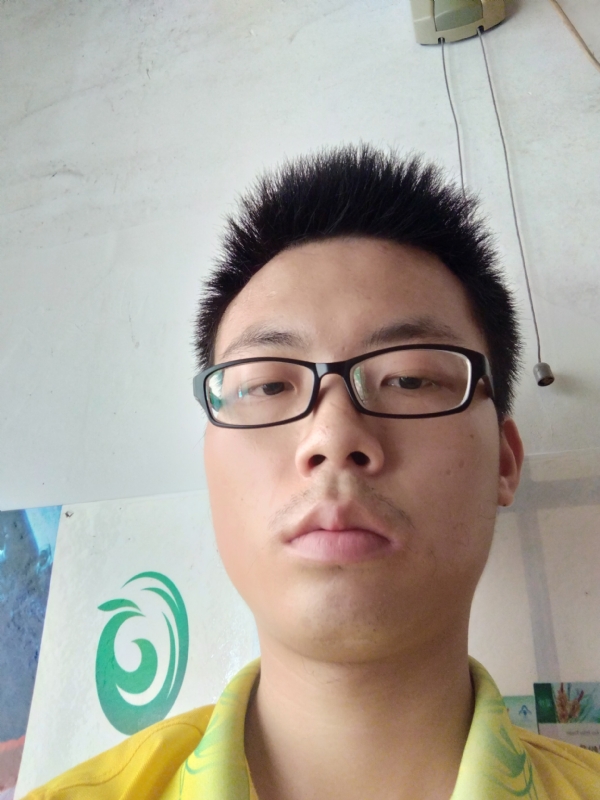 舒荷的第一张照片--鞍山相亲服务中心