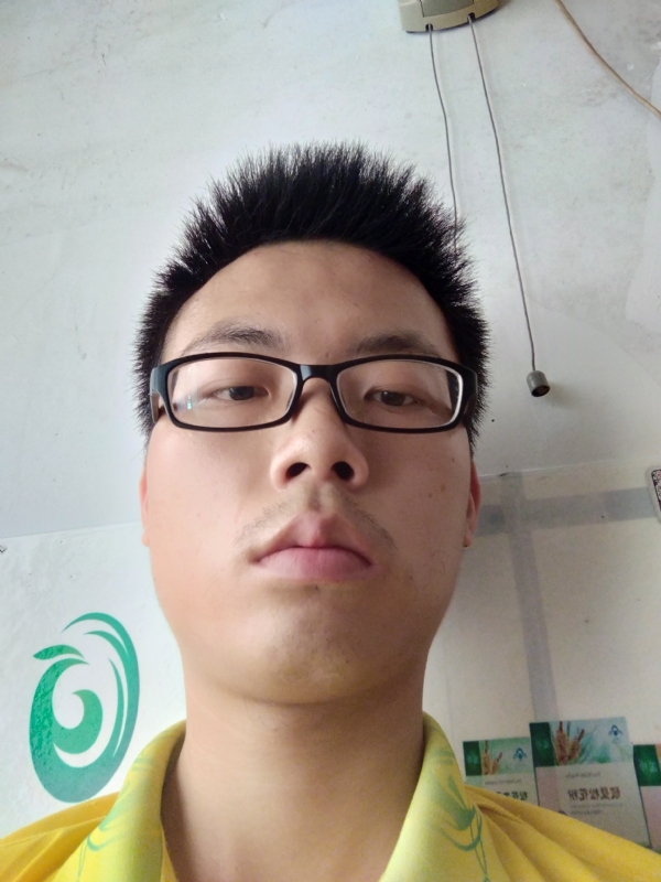 舒荷的第二张照片--鞍山相亲服务中心