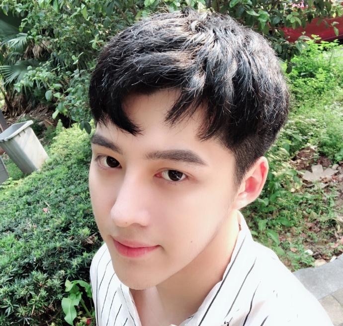 alading的第一张照片--鞍山相亲服务中心