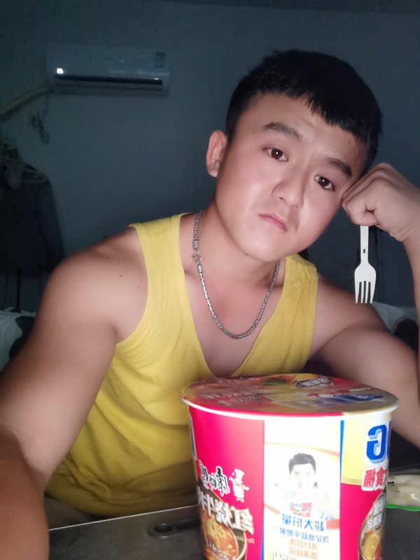 飞飞的第三张照片--鞍山相亲服务中心