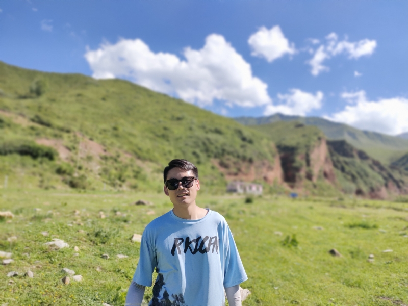 祁三岁的第一张照片--鞍山相亲服务中心