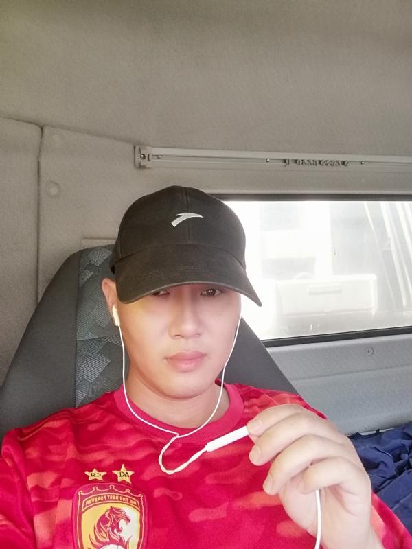 B大叔的第二张照片--鞍山相亲服务中心