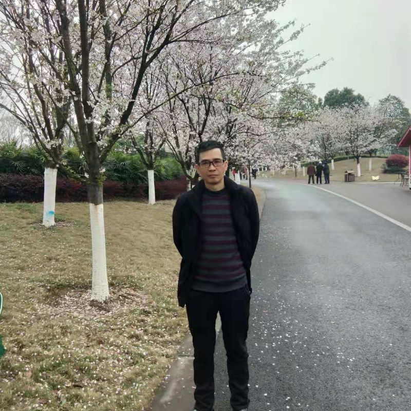 痴心爱人的第一张照片--鞍山相亲服务中心