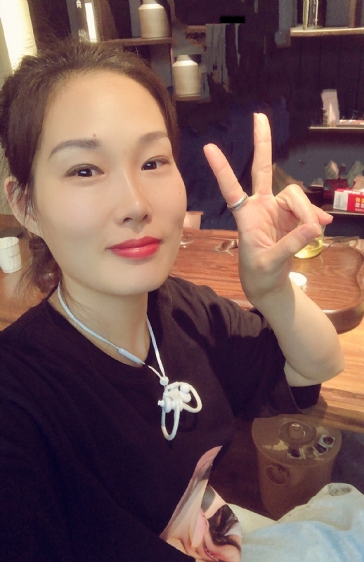 冷紫斑蝶的第一张照片--鞍山相亲服务中心