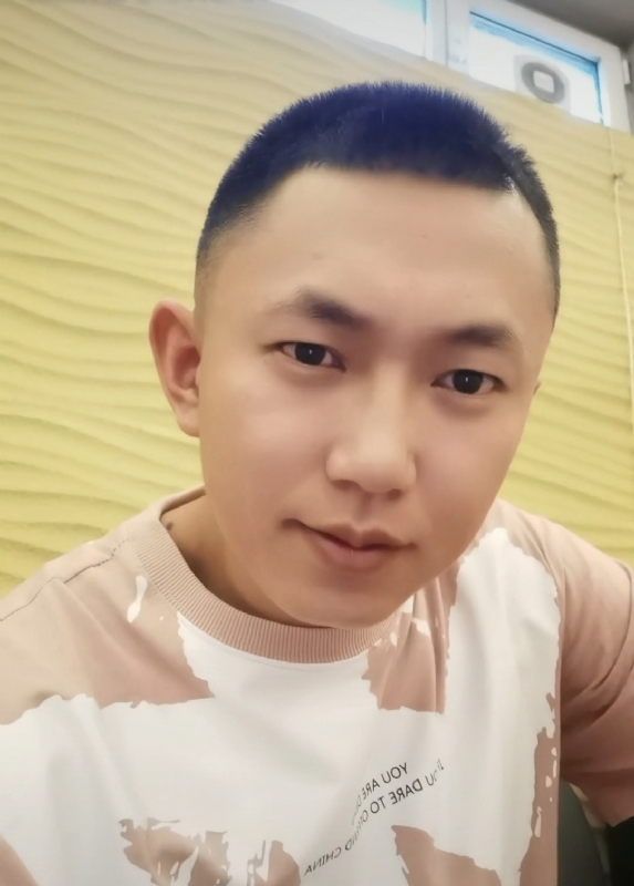 爱意随风起的第一张照片--鞍山相亲服务中心