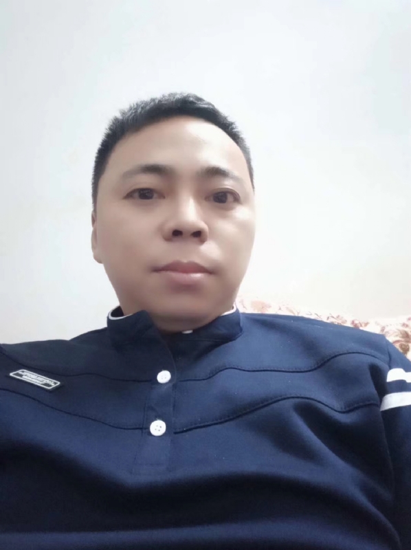 珍惜眼前人的第一张照片--鞍山相亲服务中心