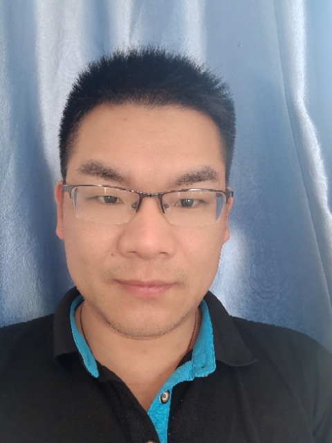 朱先生的第一张照片--鞍山相亲服务中心