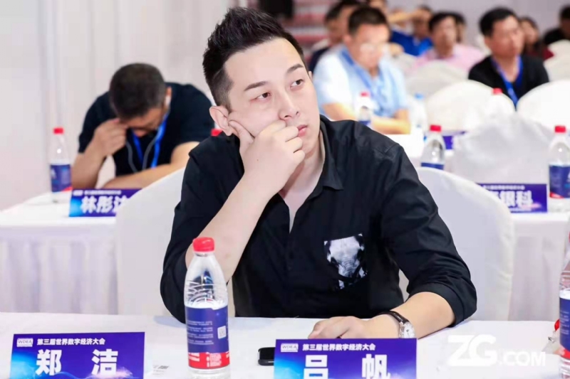 一生摯愛的第一张照片--鞍山相亲服务中心