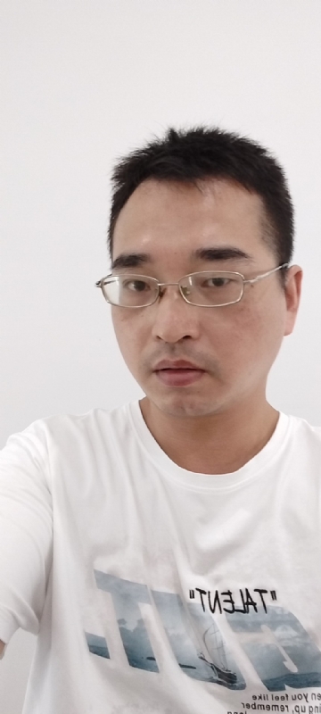 辉哥的第四张照片--鞍山相亲服务中心