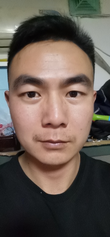 朴实无华的第一张照片--鞍山相亲服务中心