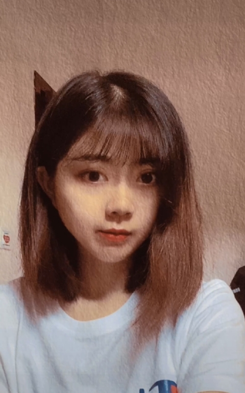 教幼儿园的羊羊老师的第一张照片--鞍山相亲服务中心