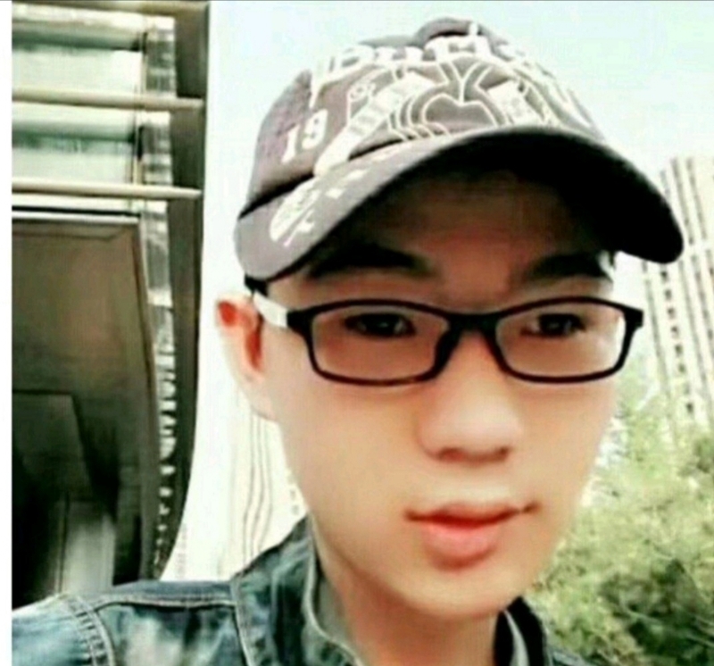 小霪虫的第三张照片--鞍山相亲服务中心